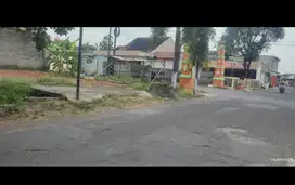 Tanah strategis  pinggir jalan lebar 9 meter