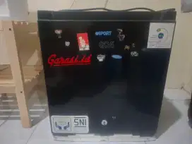 Minibar Kulkas GEA