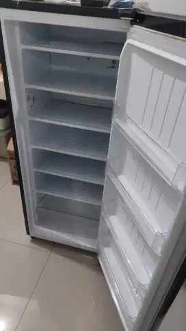 Freezer LG 6 Rak