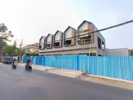 Dijual Ruko Baru Meruya Utara