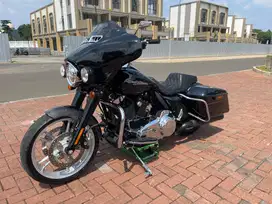STREETGLIDE RUSHMORE 2014