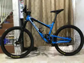 Sepeda MTB dual suspension Polygon Collosus sx 1.0 size s