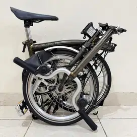 BROMPTON M6L BLACK LACQUER 2021 - LIKE NEW