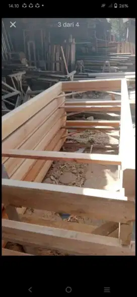 Kusen pintu nya ready dari kayu bekas Meranti oven berkualitas