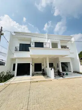 Cluster 2 lantai siap huni lokasi Pancoran mas depok