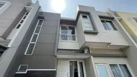 Rumah Canary The Spring Gading Serpong di cari buyer serius