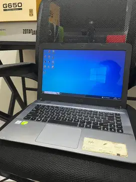 Laptop Asus x441u Core i3-7020