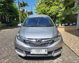 MOBILIO S 2019 MANUAL SILVER