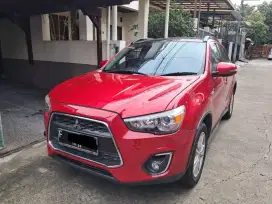 Outlander PX 2015 Merah