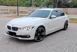 BMW 320i 2018 Bensin