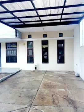 Rumah Luas Harga Murah di Katapang