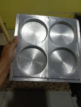 Cetakan martabak mini