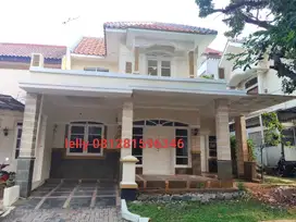 Rumah Cantik lt133 Sangat Murah di Kota Wisata
