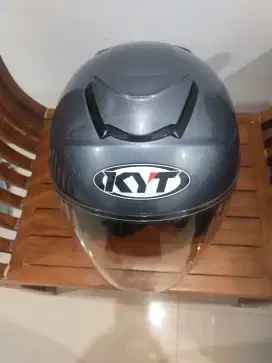 Helm KYT Kyoto XL Abu-abu