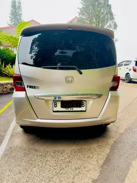 Honda Freed 2014 Hybrid