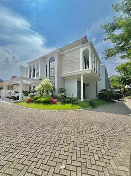 RUMAH HOOK FURNisHED ADA POLL CITRALAND DEKAT PAKUWON INDAH GRAFAM SBY