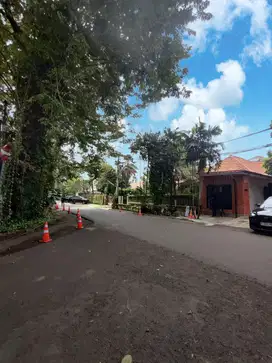 DIJUAL RUMAH JL. WIJAYA KEBAYORAN BARU HARGA MENARIK COCOK INVESTASI