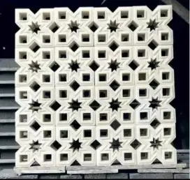 Jual loster beton minimalis hasil dari pabrik sendiri uk20x20