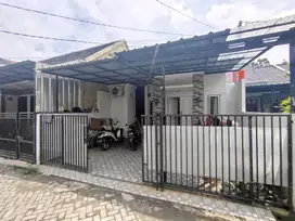 Rumah Minimalis 1 Lantai Rapi Dekat Graha Raya Bintaro