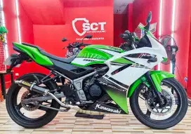 JualCpt90%LikNew KM18k PjkJun26 KAWASAKI NINJA 150 RR 2015 Anniversary