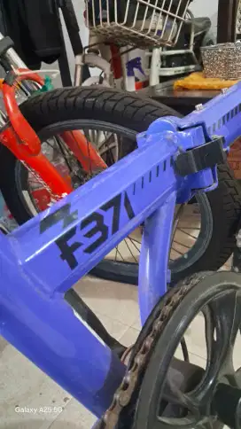 Sepeda lipat GENIO F371