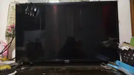 TV LCD 32 Inch Merk Sharp