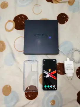 DIJUAL VIVO X70 PRO. JARANG DIGUNAKAN SEBAGAI HP KE 2
