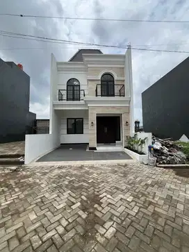 Rumah Baru 5 menit ke Patung Pesawat Suhat Borobudur Kampus UB