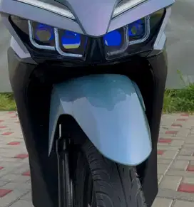 Billed Demon Biru Running Seid
