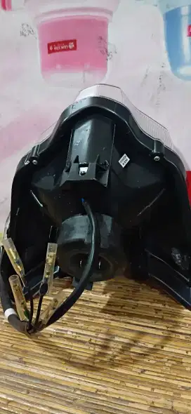 Aksesoris motor vixion