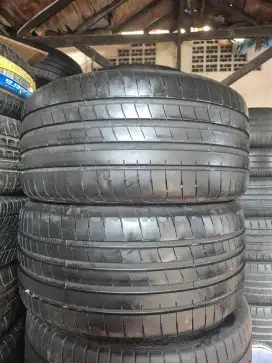 Ban copotan mercy Goodyer EAGLE F1 M0E 275/40 R18 90% 2022..2pcs