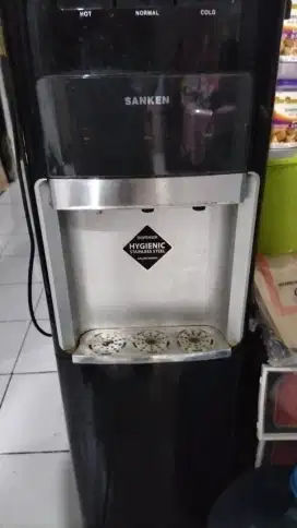 Dispenser sanken