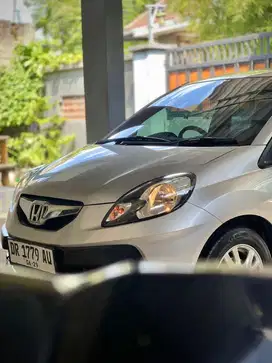 Honda Brio E 2014 MT KM. 14 ribu Seperti Baru