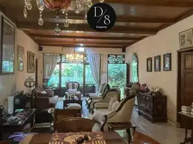 Rumah Lama KEBAYORAN BARU. LT.317/LB.280. 4BR. SHM. Harga 15M.