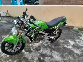 Ninja R cover ss 2011