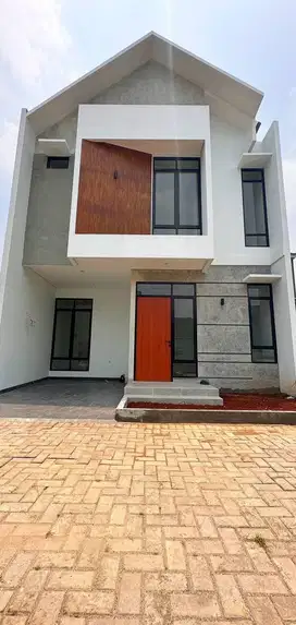 SIAP HUNI Rumah 2 Lantai Strategis Setu Cipayung Jakarta Timur