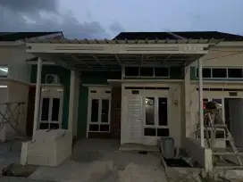 Kanopi baja ringan