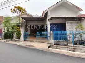 Dijual Rumah Strategis Dekat Polres Ujung Berung
