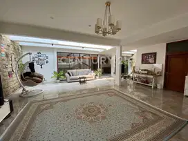 Rumah Klasik Modern Siap Huni Setrasari SHM Strategis