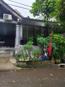 Rumah 2 Lantai, Bebas Banjir, Nyaman Dan Asri