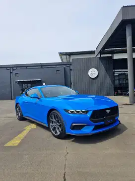 Ford Mustang 2.3 EcoBoost 2025 Blue Brand New.