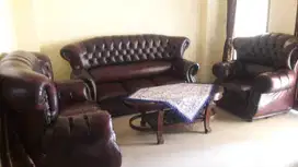 Sofa Jaguar Kulit Jumbo Bekas