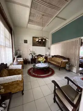 MURAH. SAYAP RIAU DEKAT BENGAWAN. RUMAH LUAS SIAP HUNI DI KOTA BANDUNG