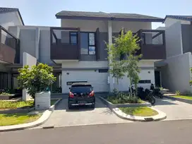 Rumah baru siap huni di cluster flora summarecon