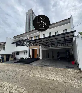 Rumah Kemang. LT.430/LB.700. 4BR. 6Bath. 2Lt. Harga 23,9M