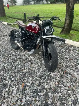 motor custom cbr 250 scrambler