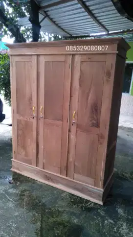 Lemari jati kayu jati tua tpk