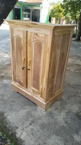 Lemari kost jati 120x50x80