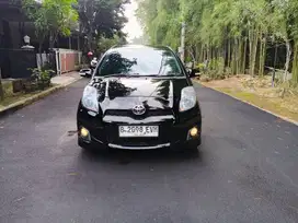 yaris 2012 e at matik hitam siap pakai