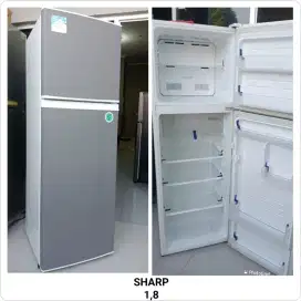 KULKAS 2 PINTU SHARP BESAR 225L